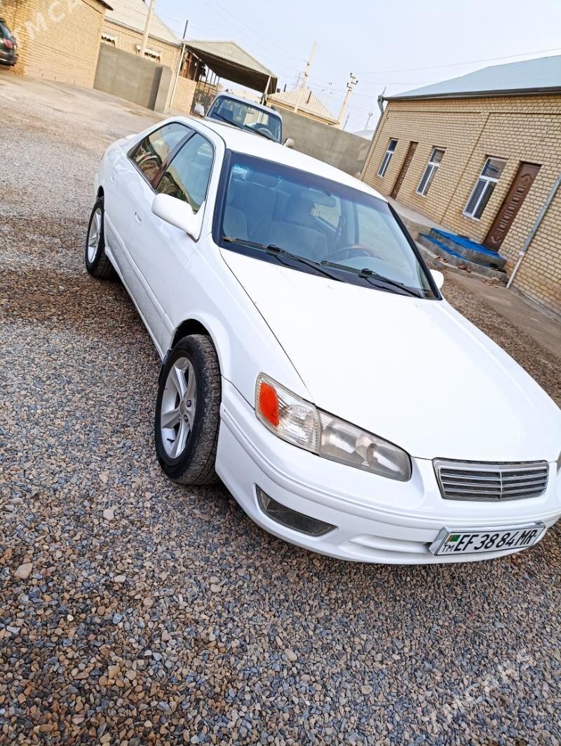 Toyota Camry 2001 - 115 000 TMT - Мары - img 1