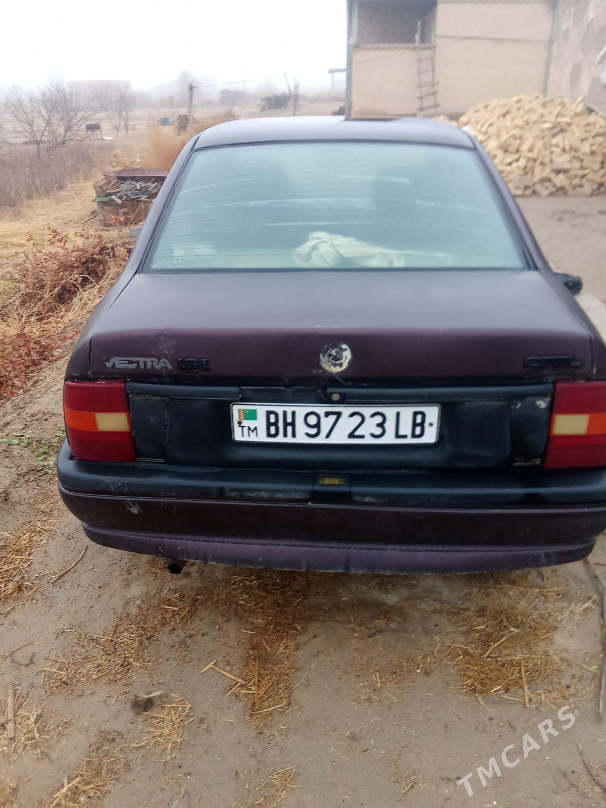 Opel Vectra 1993 - 30 000 TMT - Дарганата - img 1