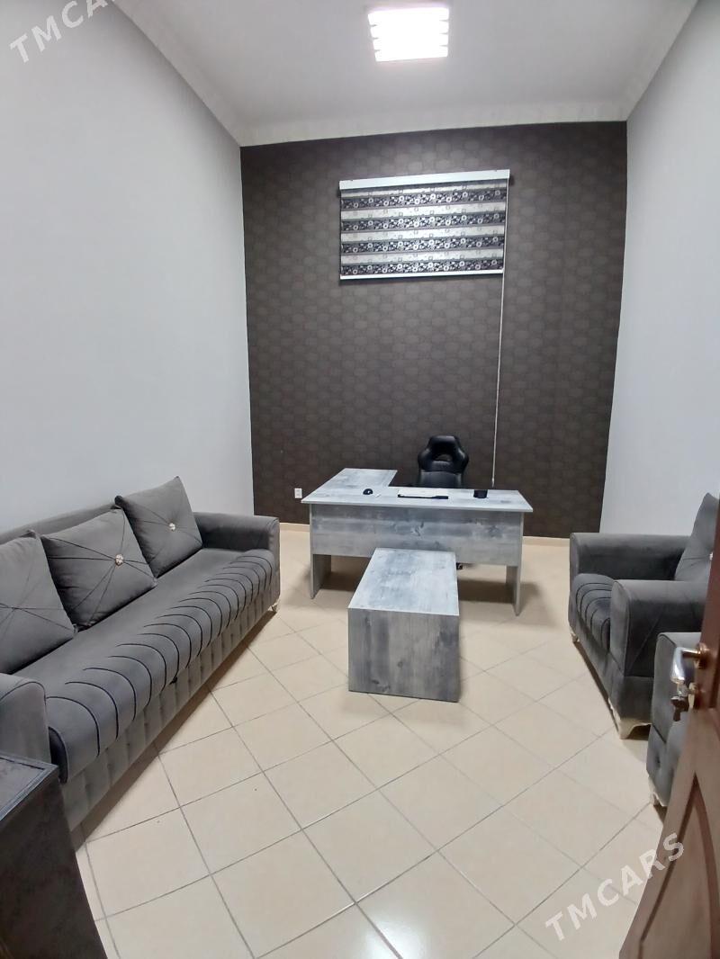 Arenda ofis 2 komnat - Moskowskiý köç. (10 ýyl abadançylyk şaýoly) - img 1