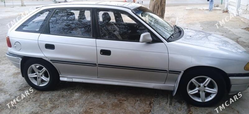 Opel Astra 1993 - 55 000 TMT - Balkanabat - img 1