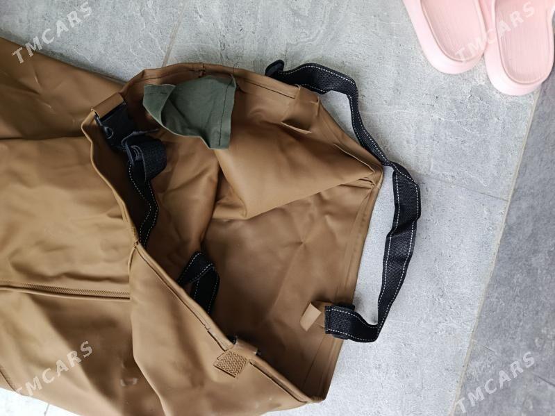 Kombinzon - Jebel - img 1