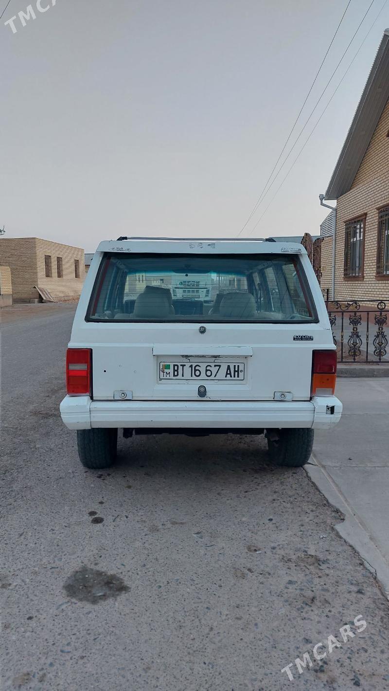Jeep Cherokee 1992 - 40 000 TMT - Серахс - img 1