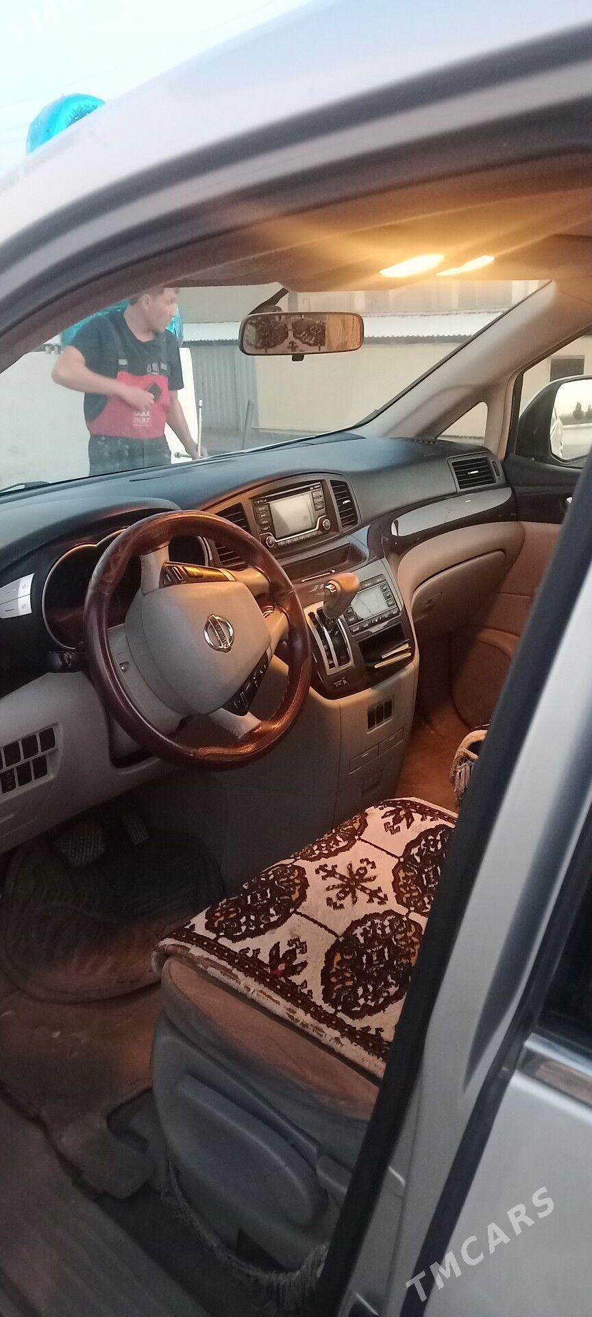 Nissan Quest 2016 - 300 000 TMT - Türkmenabat - img 1