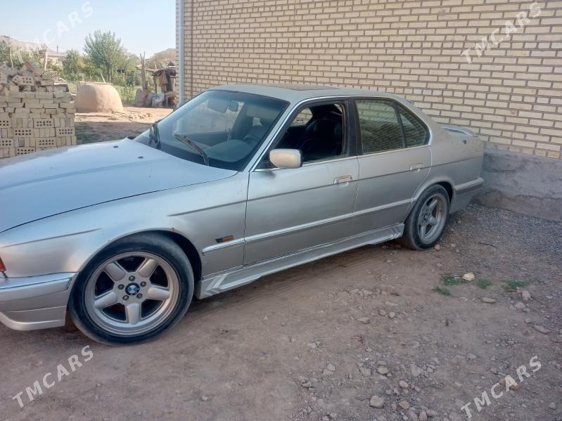 BMW 535 1990 - 45 000 TMT - Мары - img 1