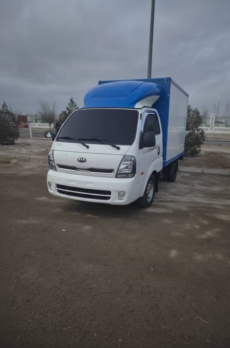 Kia Bongo 2020 - 245 000 TMT - Şabat etr. - img 1