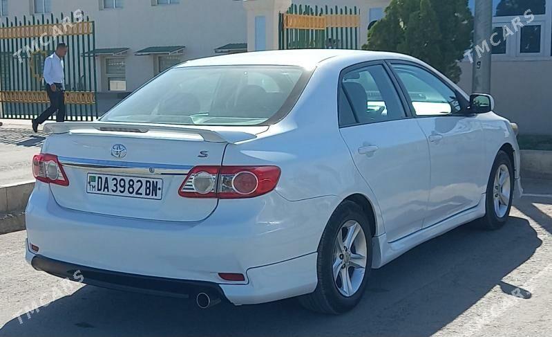 Toyota Corolla 2011 - 150 000 TMT - Balkanabat - img 1