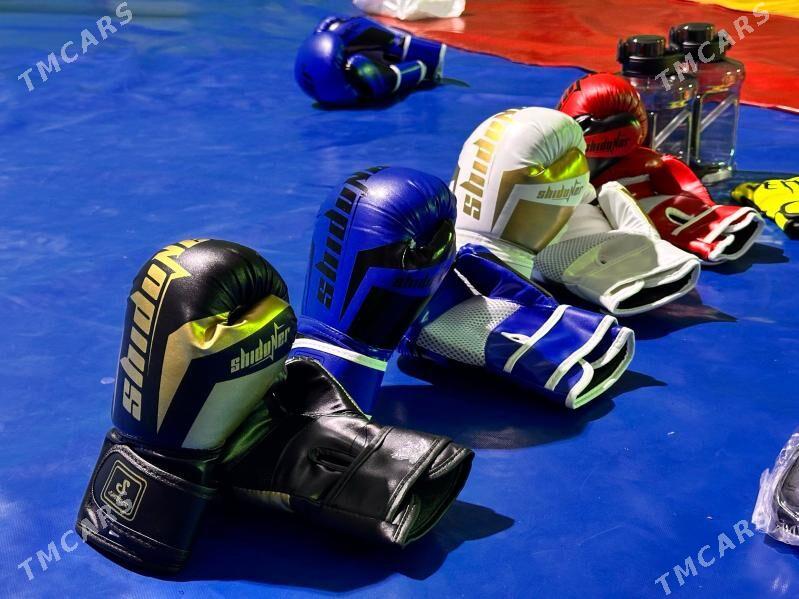 Boks percatka - Ашхабад - img 1