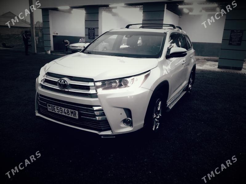 Toyota Highlander 2018 - 448 000 TMT - Мары - img 1