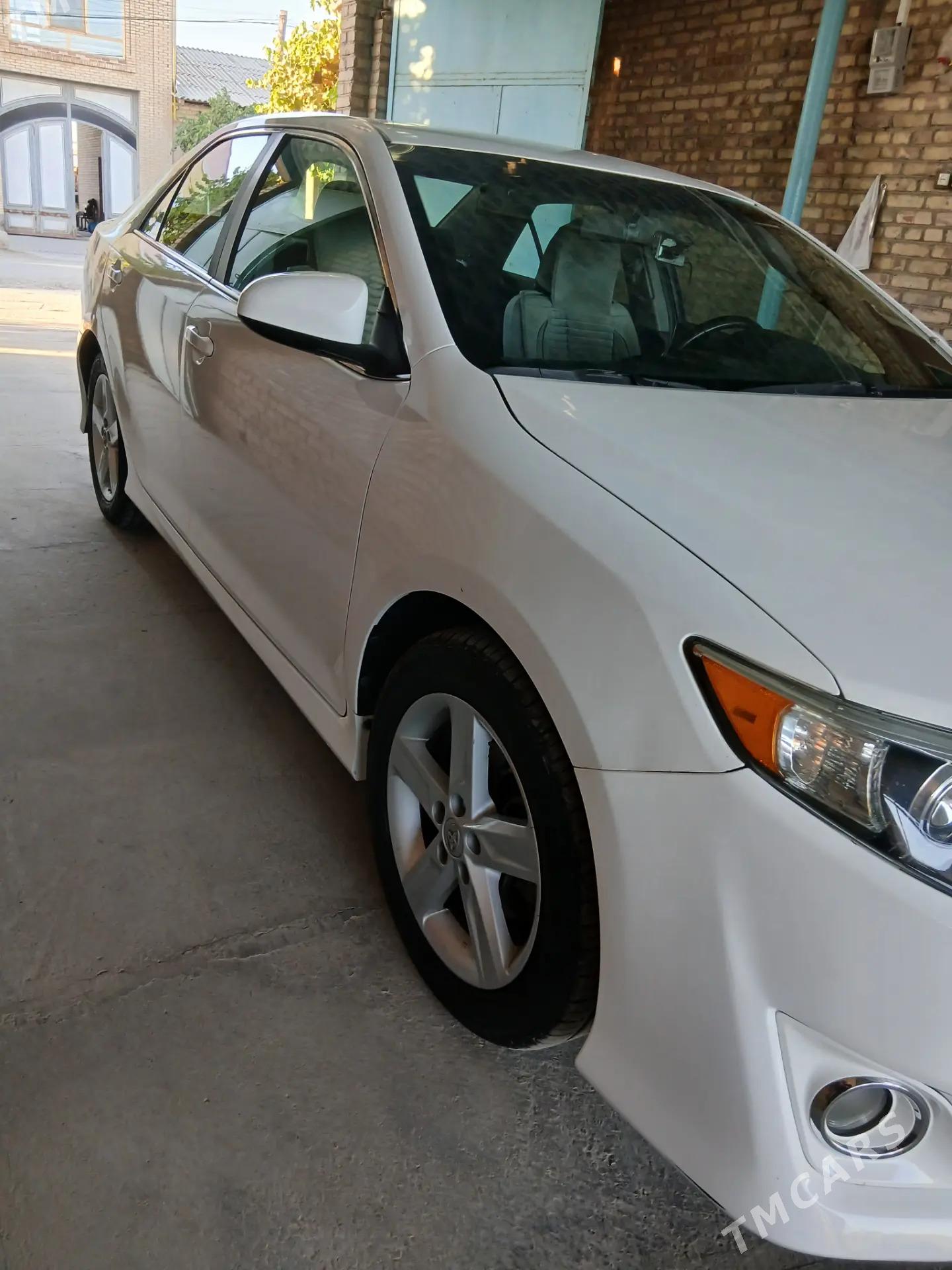 Toyota Camry 2014 - 260 000 TMT - Туркменабат - img 1