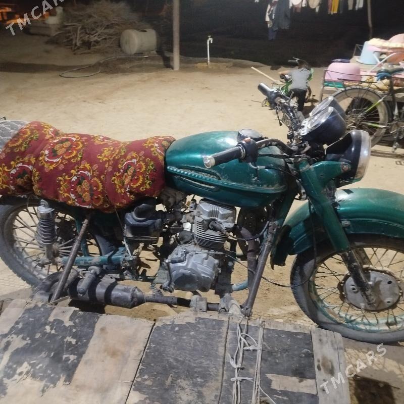 Ural 4320 2005 - 10 000 TMT - Саят - img 1