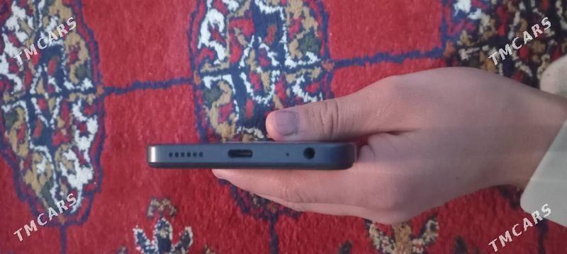 infinix smart 8 - Хитровка - img 1