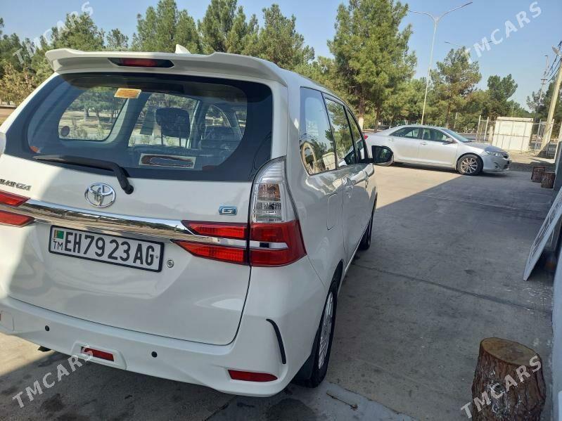 Toyota Innova 2019 - 225 000 TMT - Ашхабад - img 1