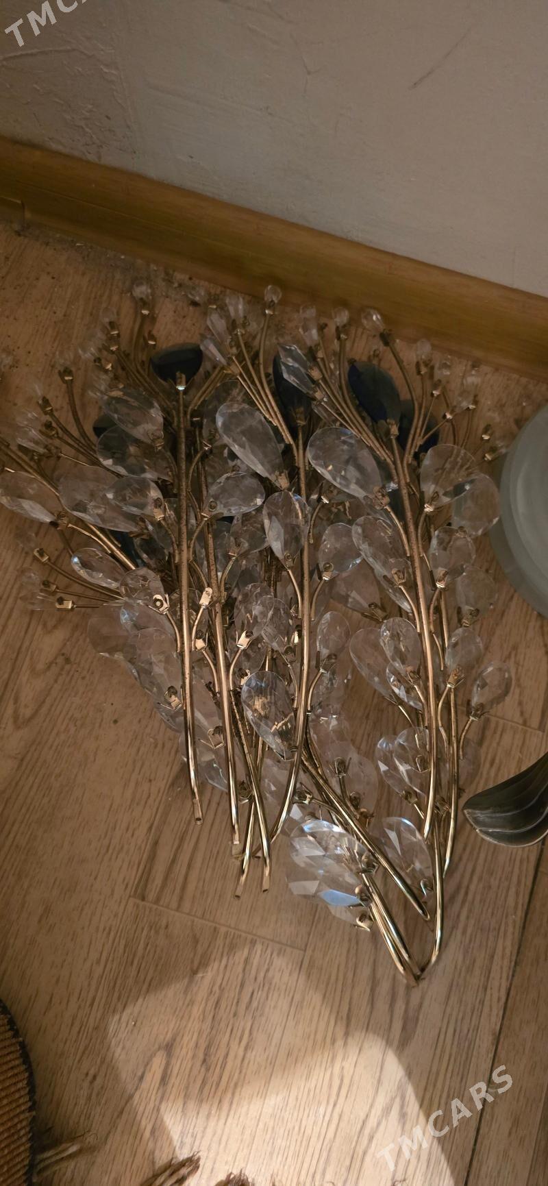 Lyustra - Туркменбаши - img 1