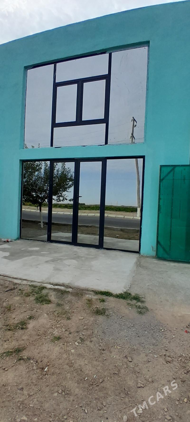 Arenda Magzyn - Гёкдже - img 1