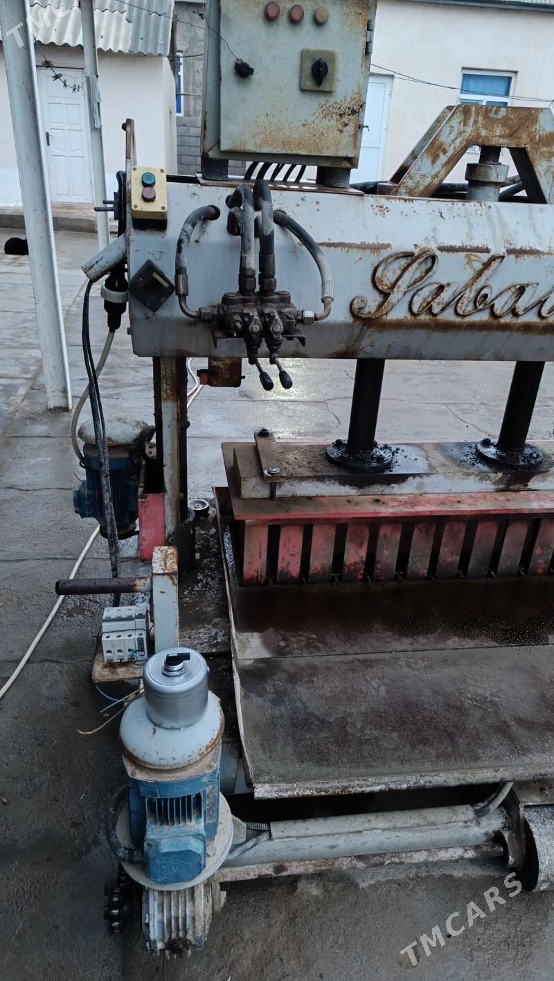 tehnoblok - Ёлётен - img 1