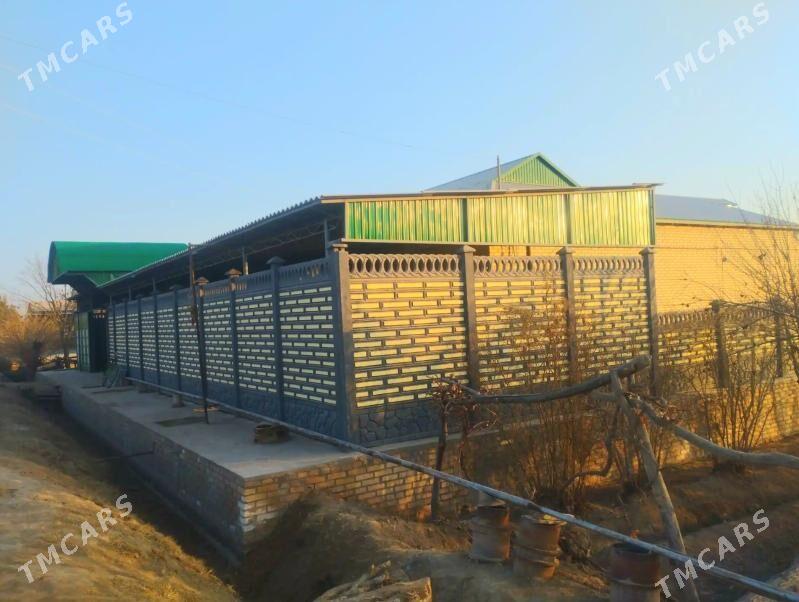 BETON ZABOR DAROŽNY PİLİTA - Губадаг - img 1