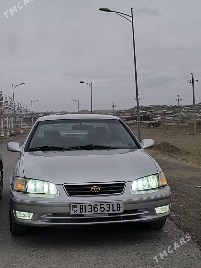 Toyota Camry 2000 - 190 000 TMT - Магданлы - img 1