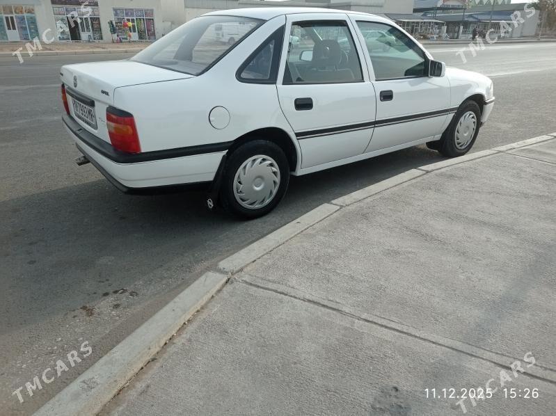 Opel Vectra 1992 - 35 000 TMT - Mary - img 1