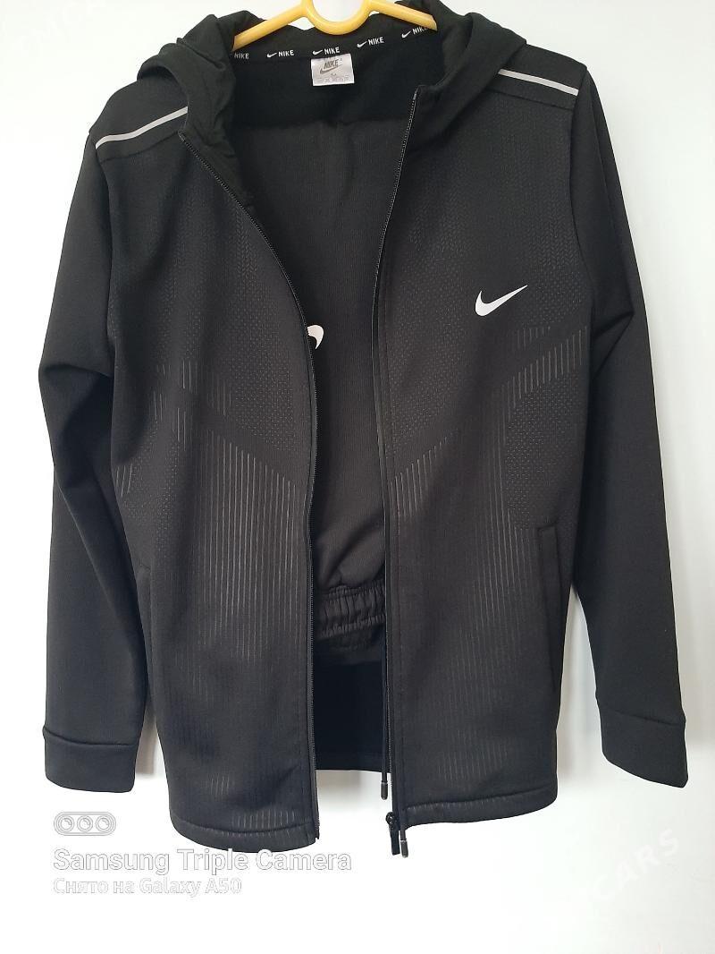 Sportivka , sportivka Reebok - Howdan "W" - img 1