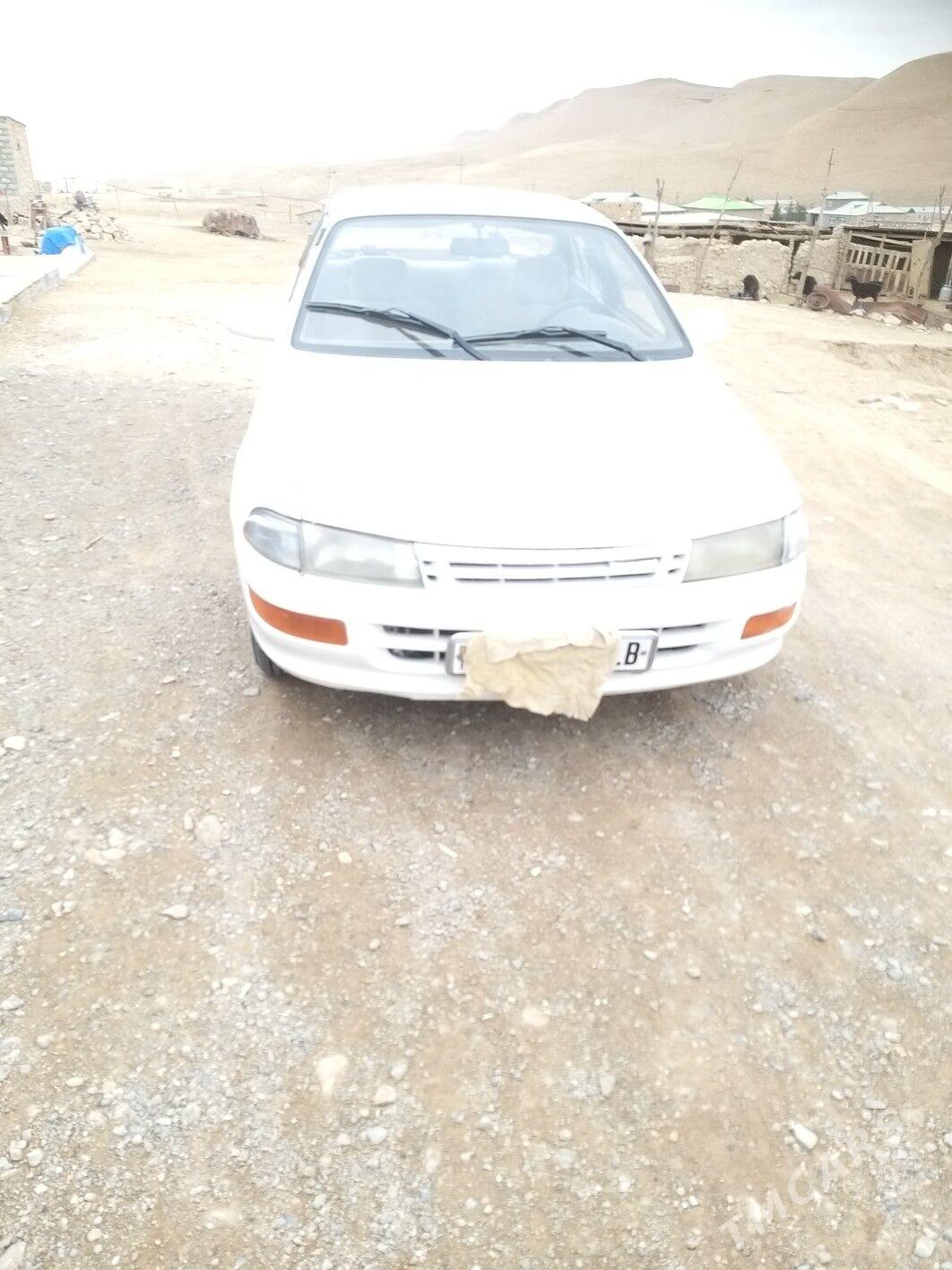 Toyota Carina 1995 - 70 000 TMT - Достлук - img 1