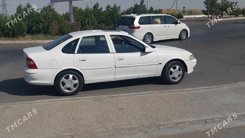 Opel Vectra 1998 - 50 000 TMT - Теджен - img 1