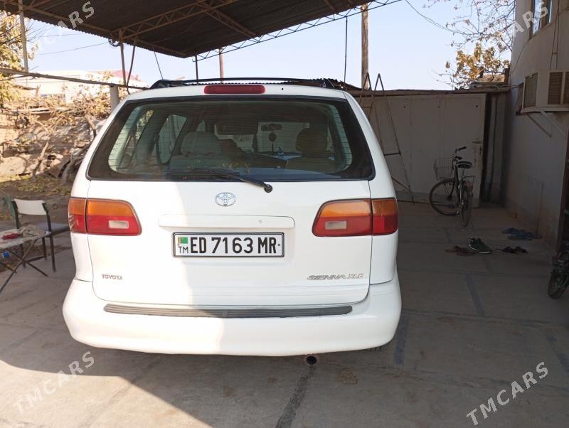 Toyota Sienna 2000 - 155 000 TMT - Огуз хан - img 1