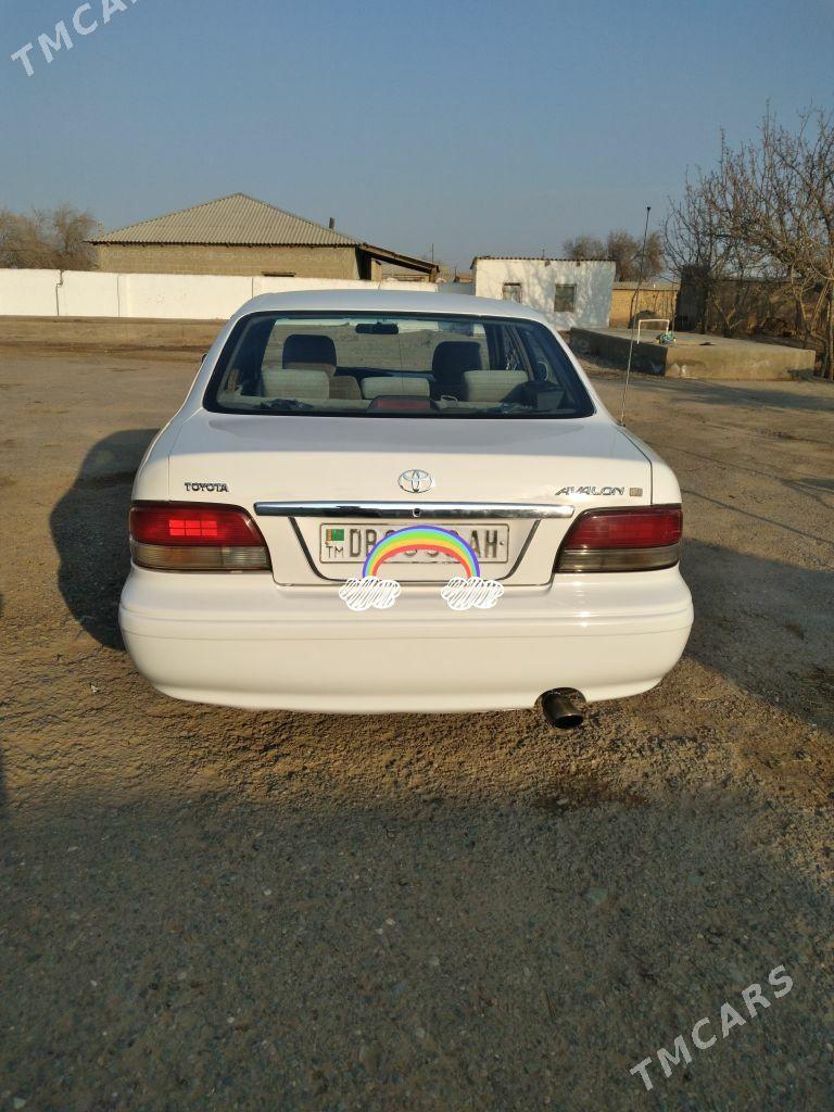 Toyota Avalon 1996 - 131 000 TMT - Sarahs - img 1