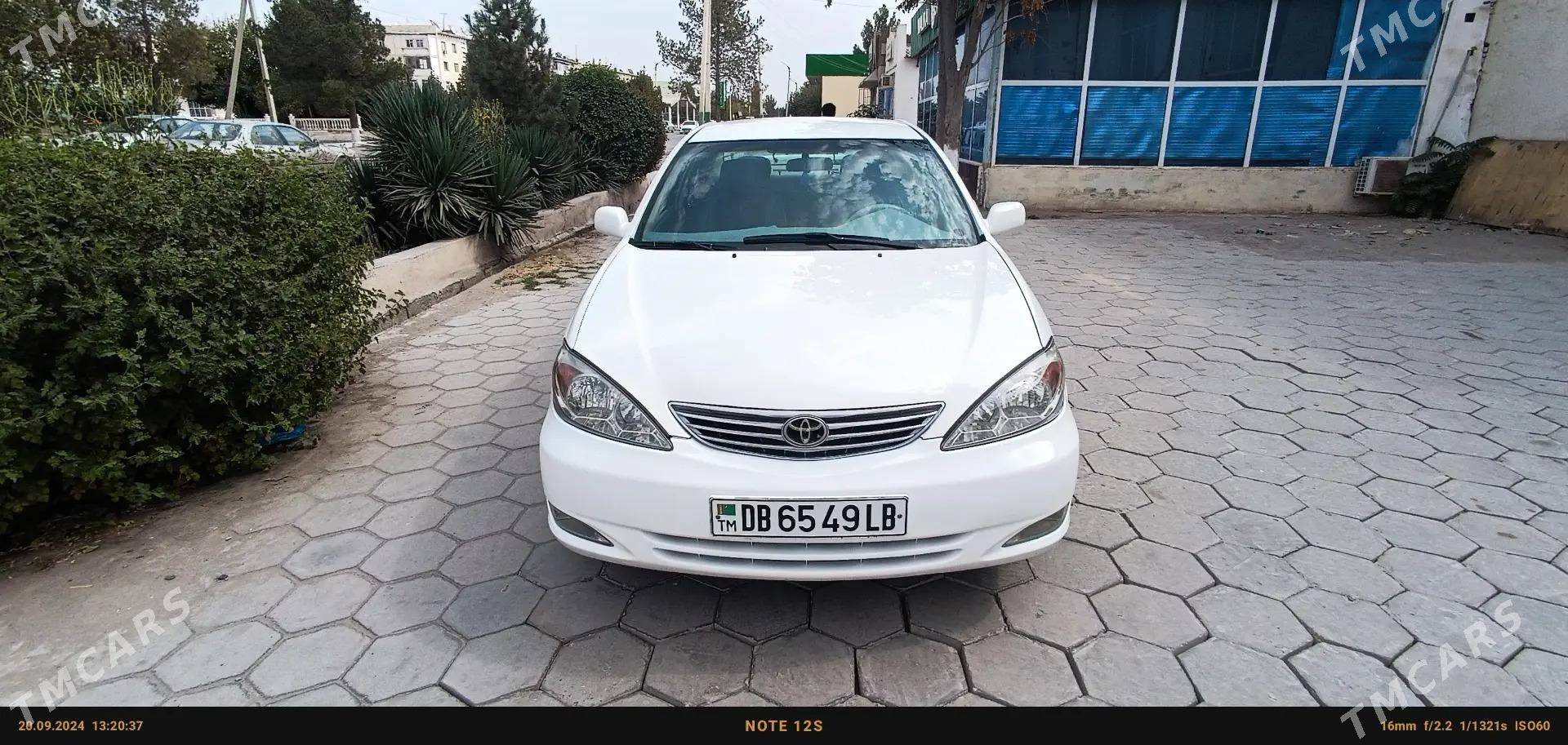 Toyota Camry 2002 - 180 000 TMT - Kerki - img 1