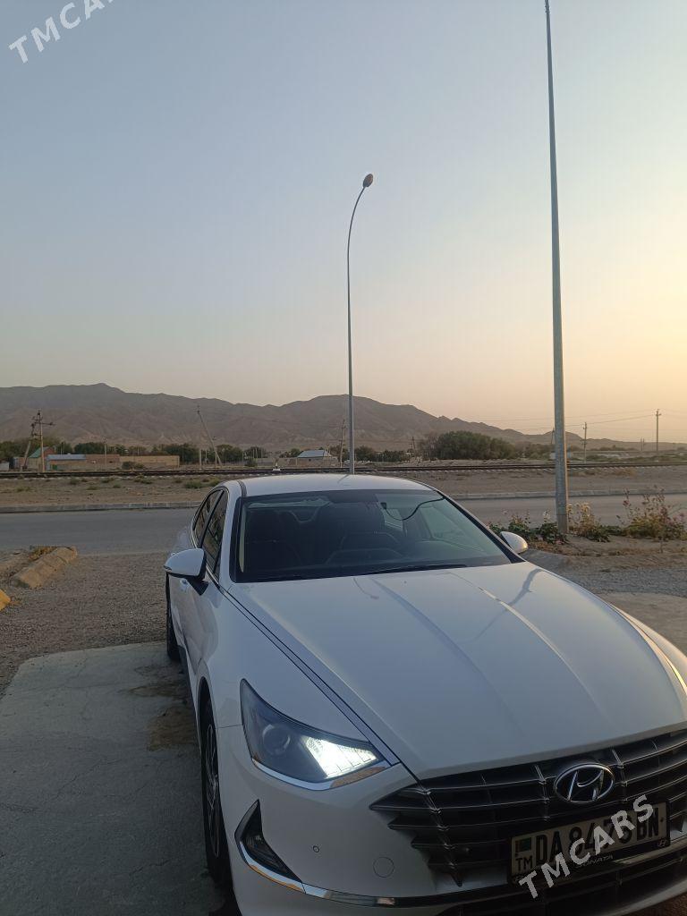 Hyundai Sonata 2020 - 220 000 TMT - Берекет - img 1