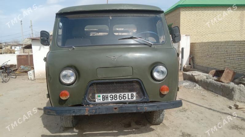UAZ 469 1988 - 40 000 TMT - Газаджак - img 1