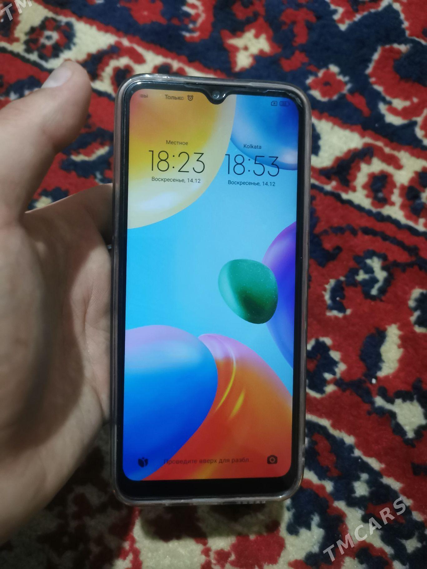 poco c 40 - Mary - img 1