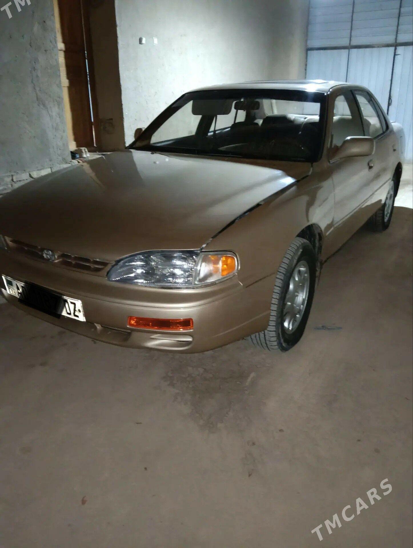 Toyota Camry 1994 - 110 000 TMT - Köneürgenç - img 1