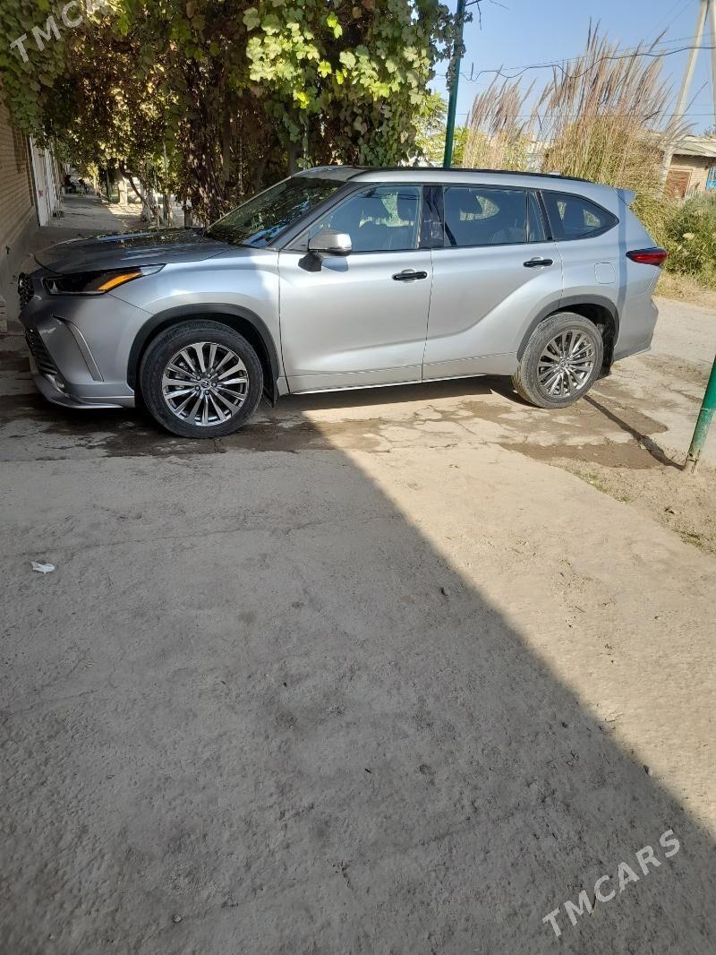 Toyota Highlander 2021 - 540 000 TMT - Dänew - img 1