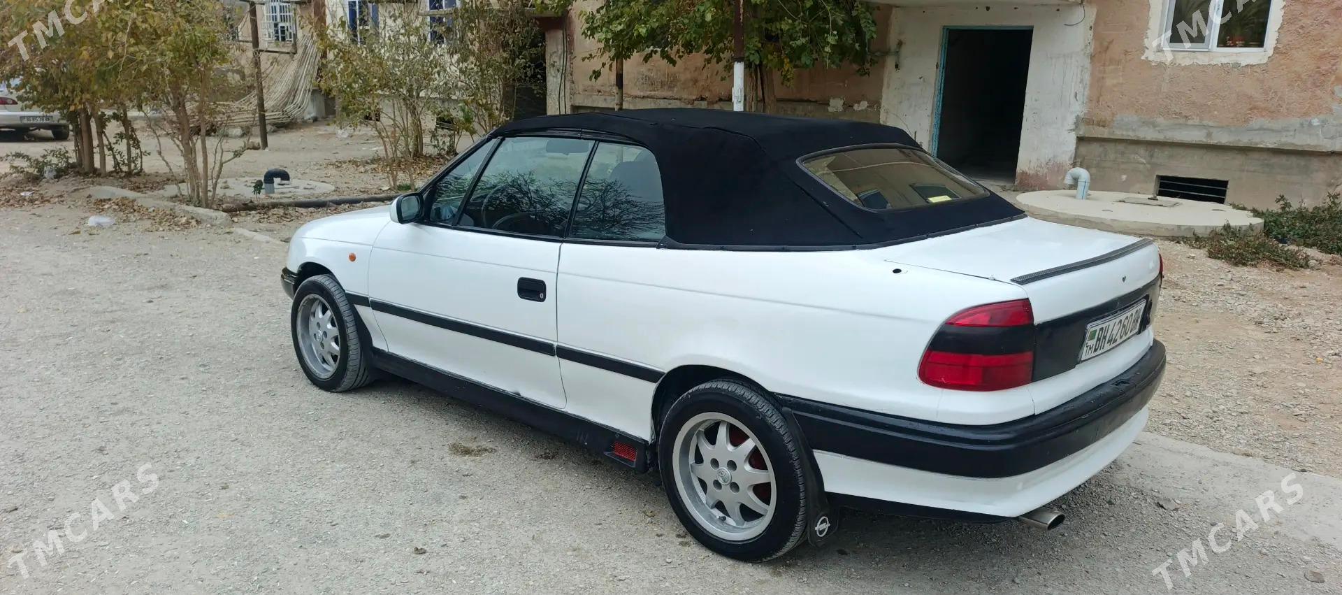 Opel Vectra 1995 - 30 000 TMT - Балканабат - img 1