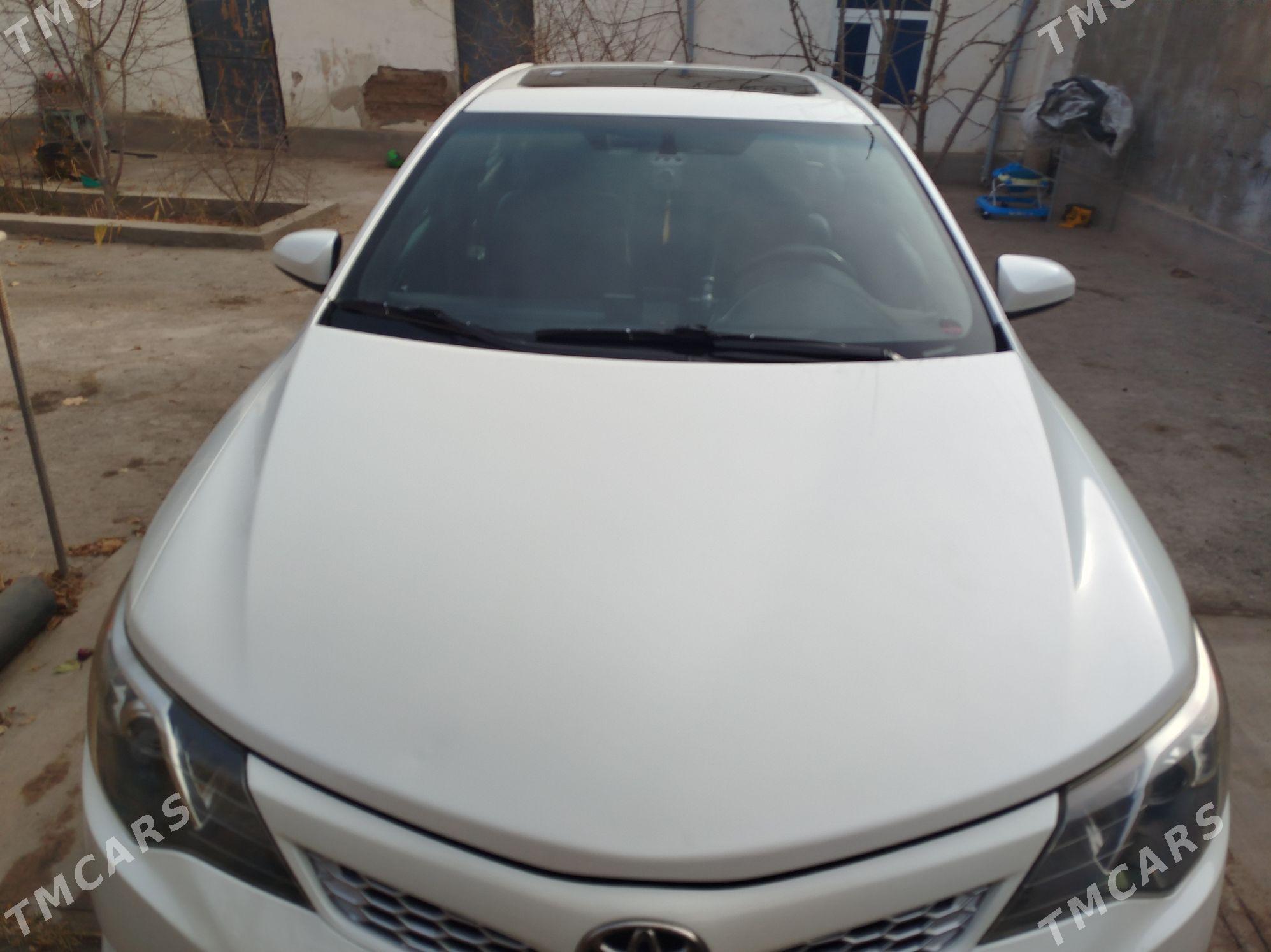 Toyota Camry 2012 - 250 000 TMT - Дашогуз - img 1