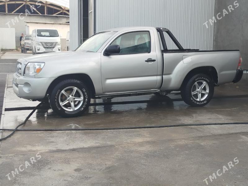 Toyota Tacoma 2011 - 120 000 TMT - Мары - img 1