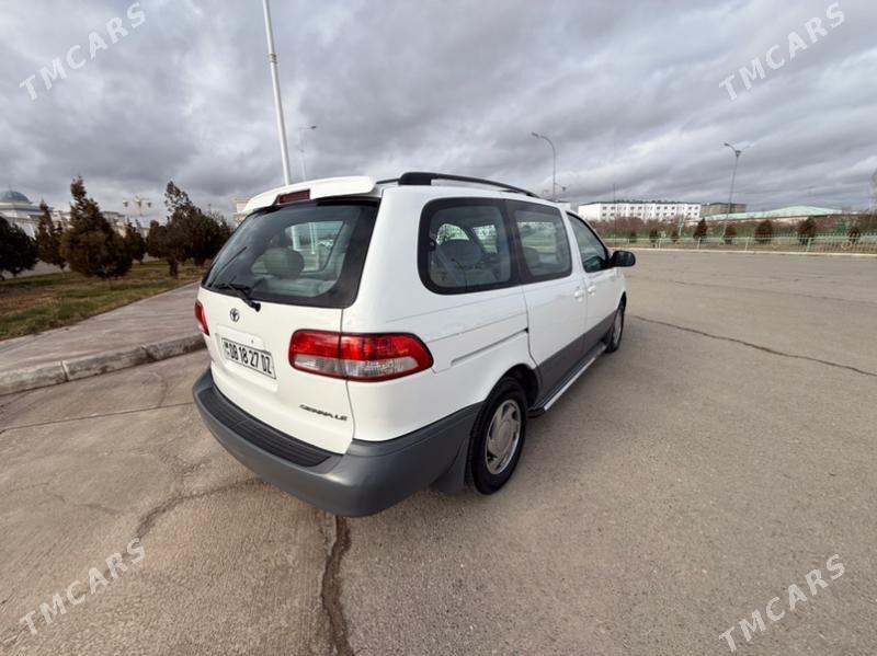Toyota Sienna 2002 - 240 000 TMT - Daşoguz - img 1