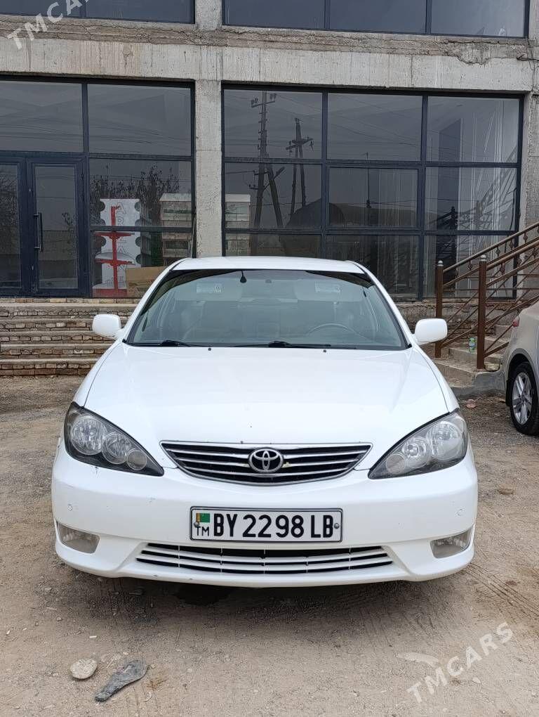 Toyota Camry 2003 - 200 000 TMT - Kerki - img 1