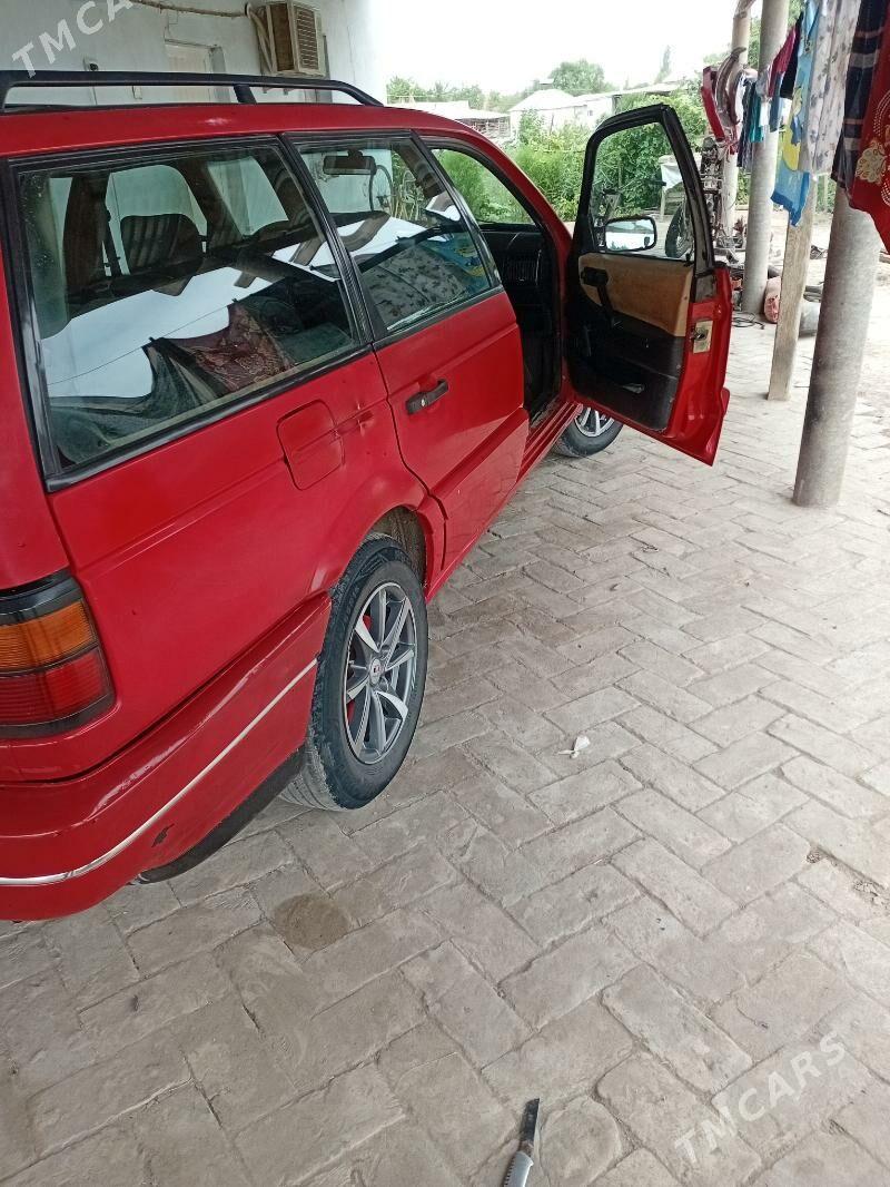 Volkswagen Passat 1996 - 32 000 TMT - Hojambaz - img 1