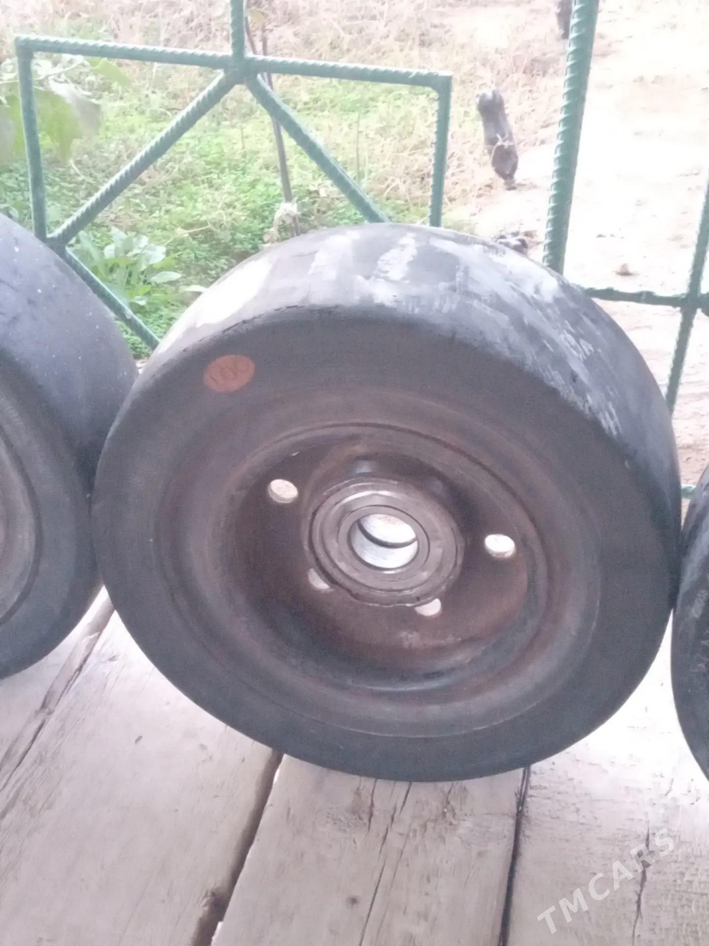 taçka tekeri - Türkmenbaşy - img 1