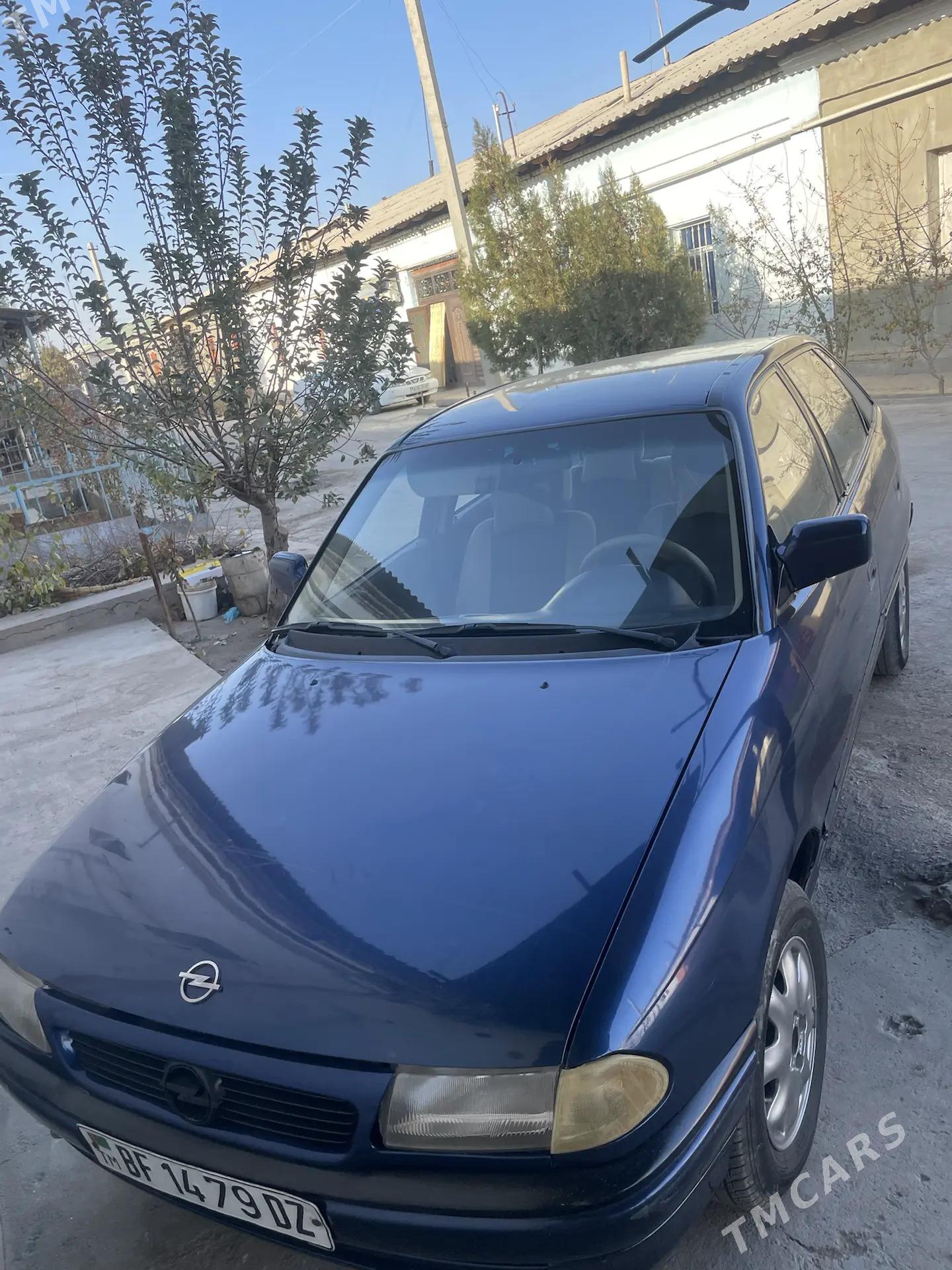 Opel Astra 1993 - 35 000 TMT - Дашогуз - img 1