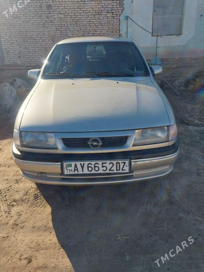 Opel Vectra 1993 - 60 000 TMT - Шабатский этрап - img 1
