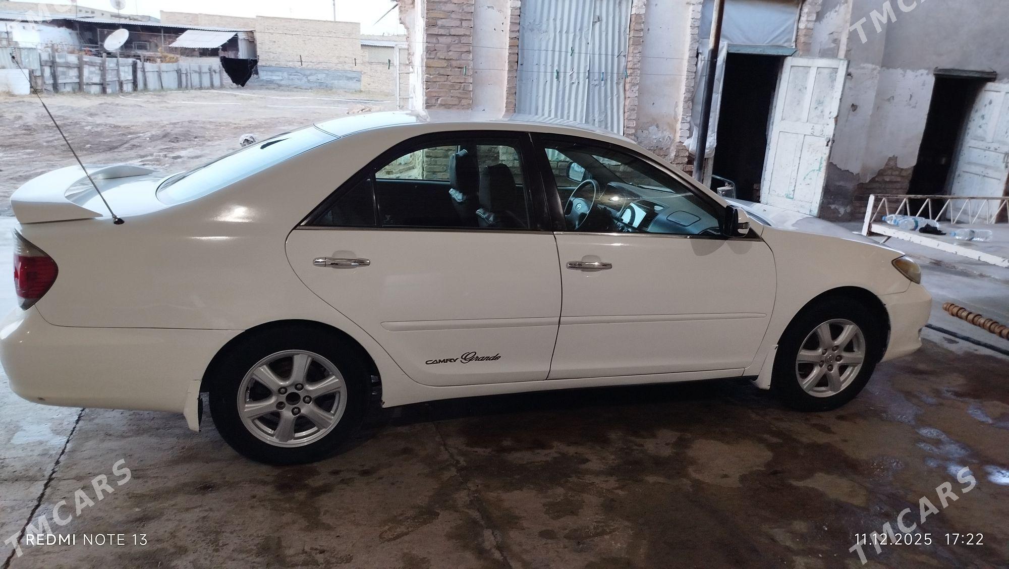 Toyota Camry 2004 - 155 000 TMT - Туркменабат - img 1