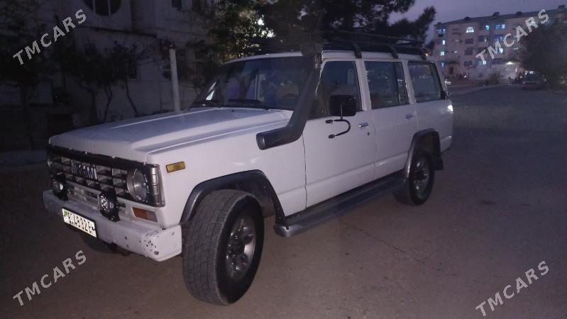 Nissan Patrol 1993 - 53 000 TMT - Балканабат - img 1