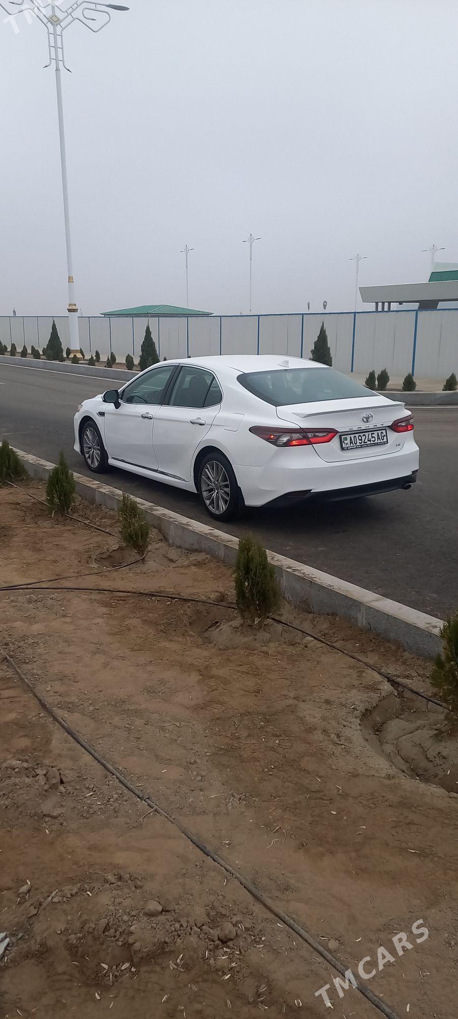 Toyota Camry 2021 - 334 000 TMT - Aşgabat - img 1