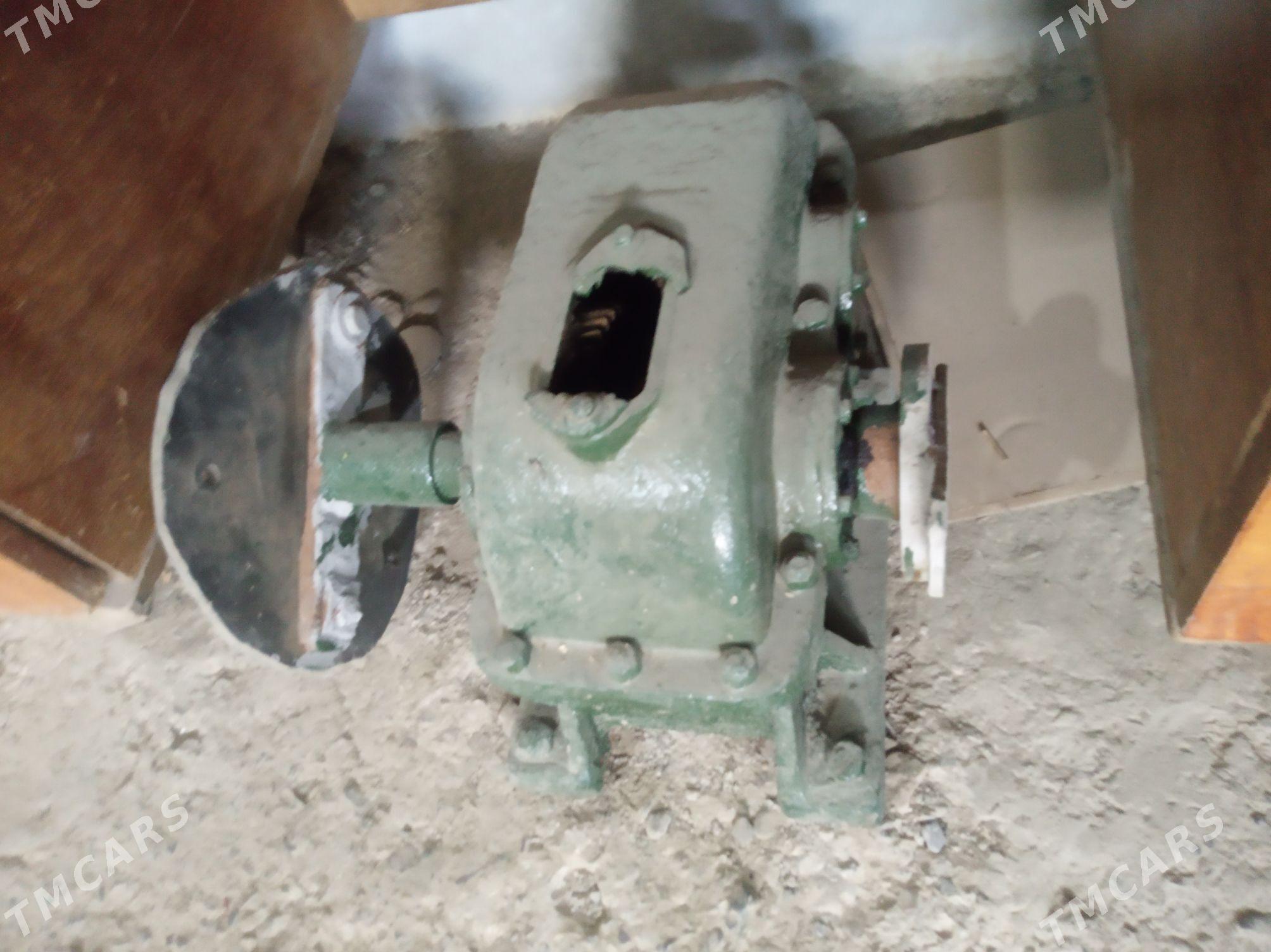 reduktor - Гызыларбат - img 1