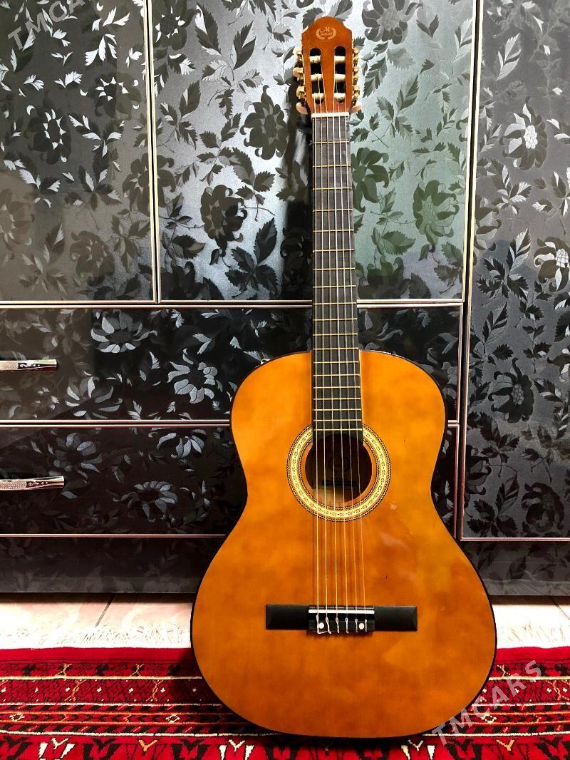 gitara mbat - Hitrowka - img 1