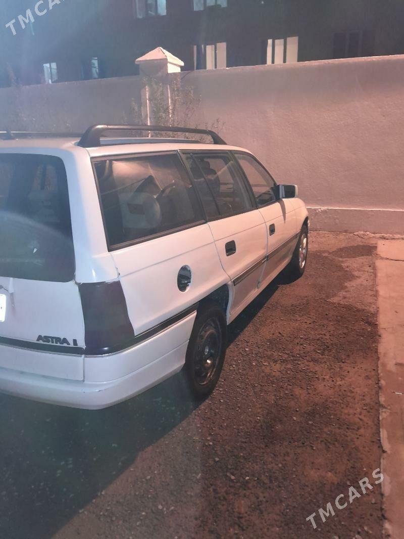 Opel Astra 1992 - 46 000 TMT - Gyzylarbat - img 1
