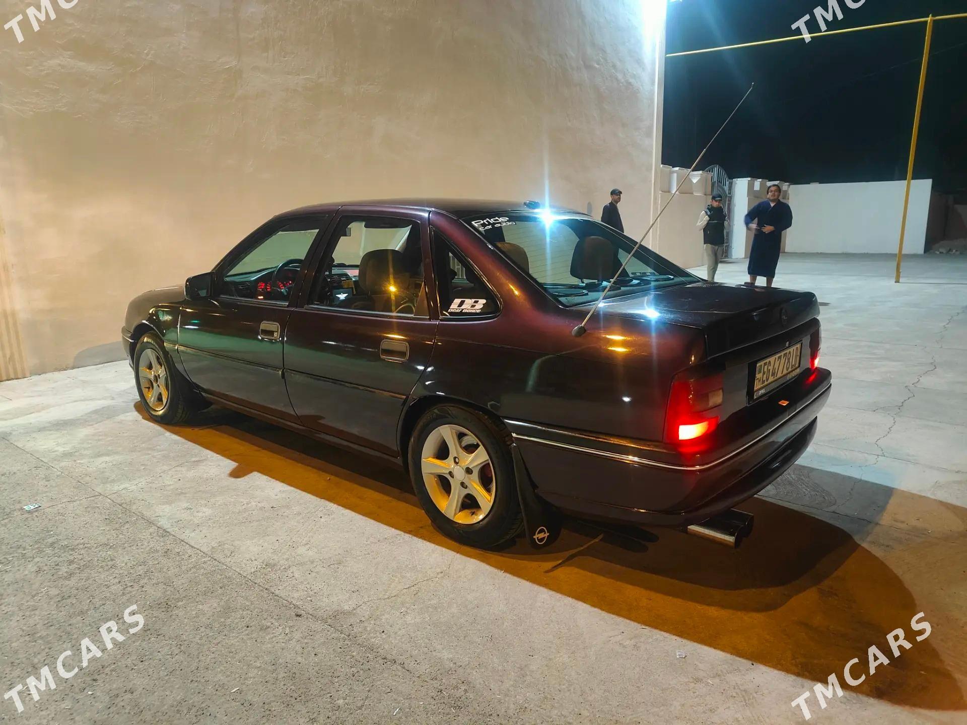 Opel Vectra 1993 - 60 000 TMT - Дашогуз - img 1