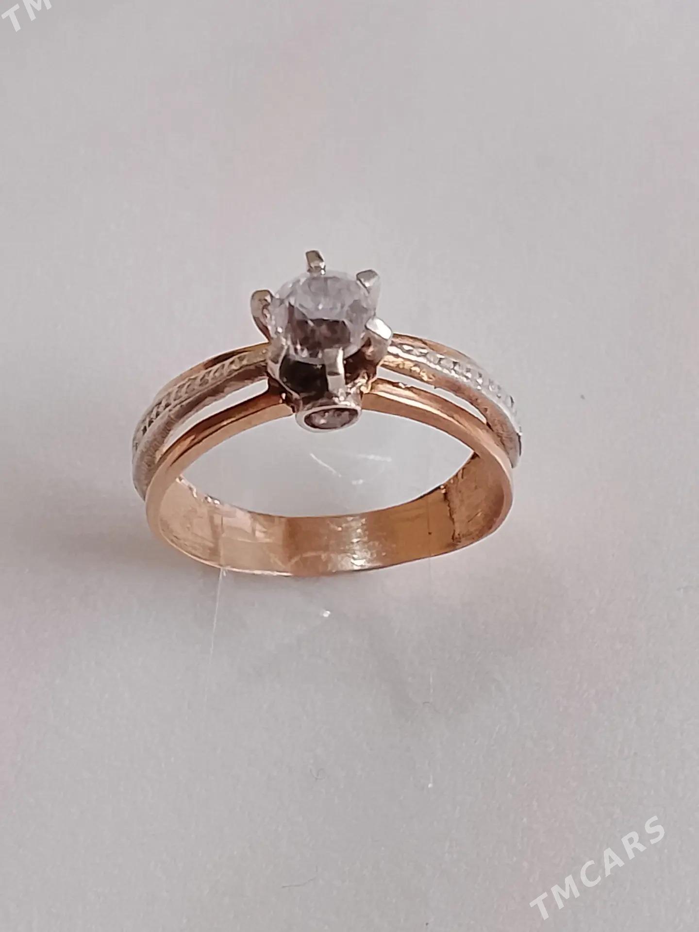 Gyzyl yuzik tek das - Aşgabat - img 1